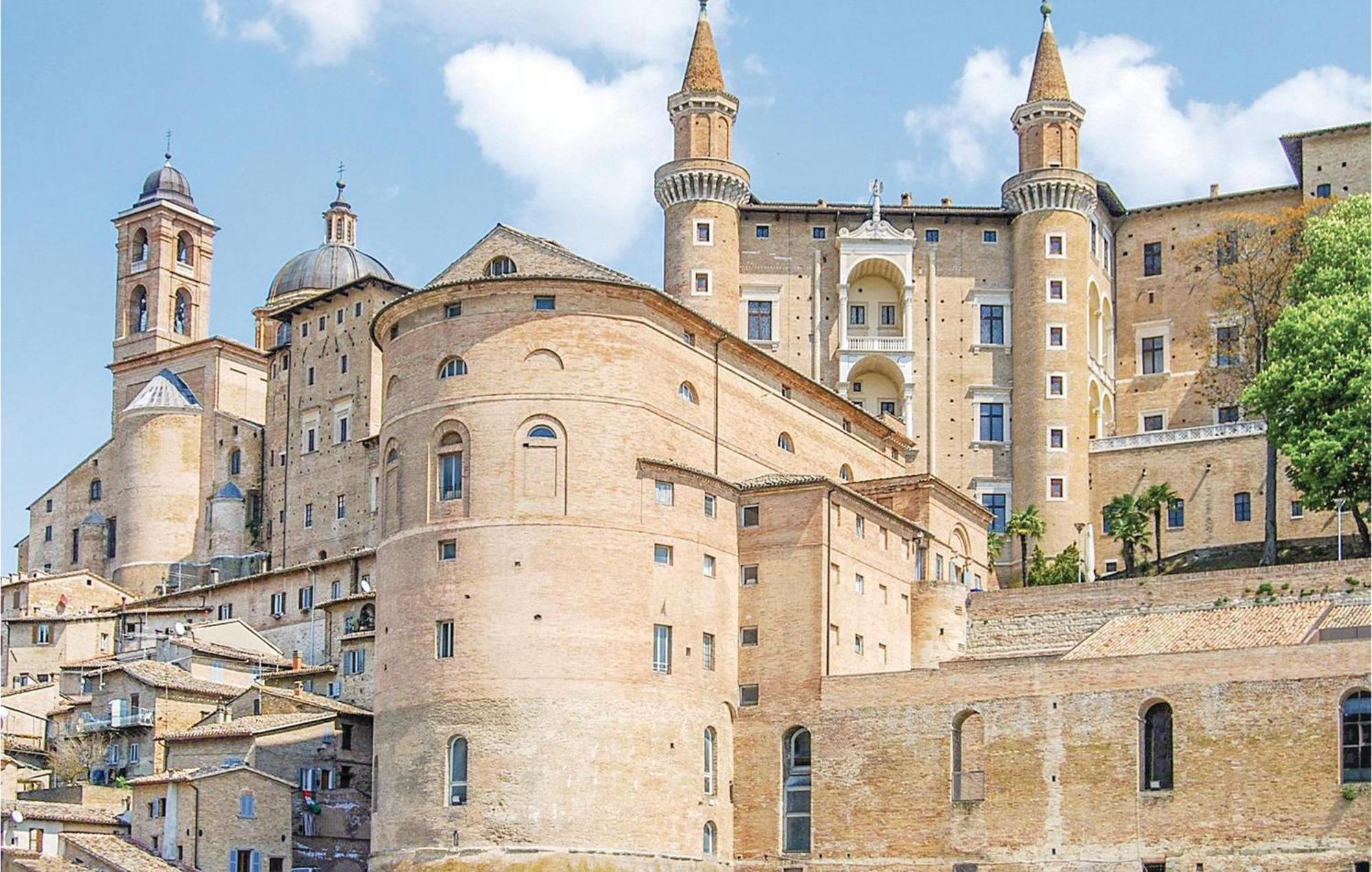 Strada Dei Condotti Pesaro Exterior foto